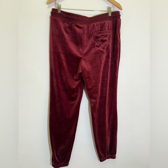 True Religion - Burgundy Velour Joggers Track Pants Horseshoe - size M NWOT - Picture 2 of 6